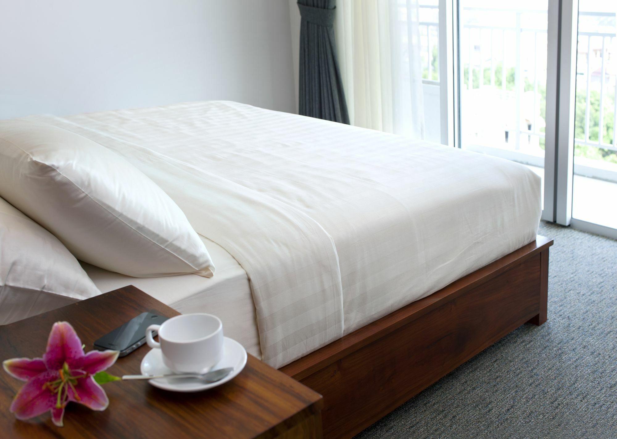 Bellevue Serviced Apartments Phnom Penh Exterior photo